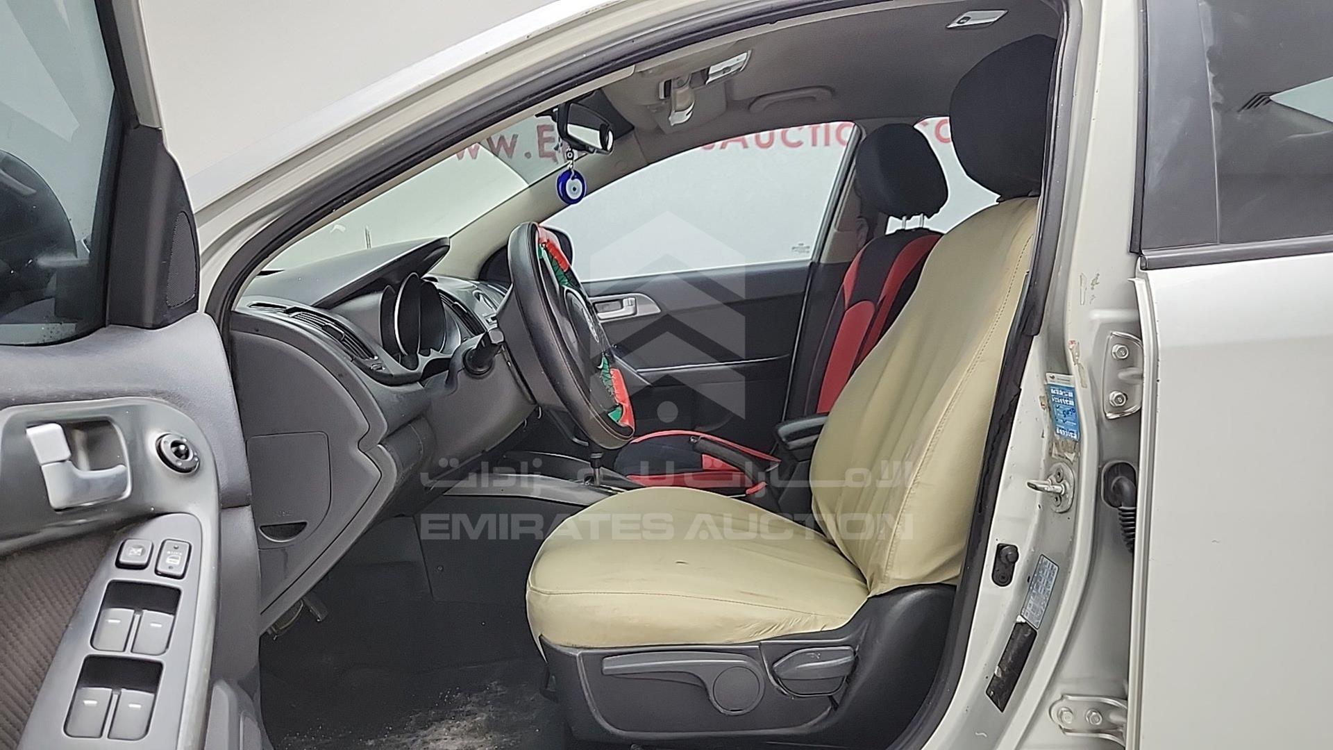 2012 KIA CERATO VIN: KNAFU411BC5962272