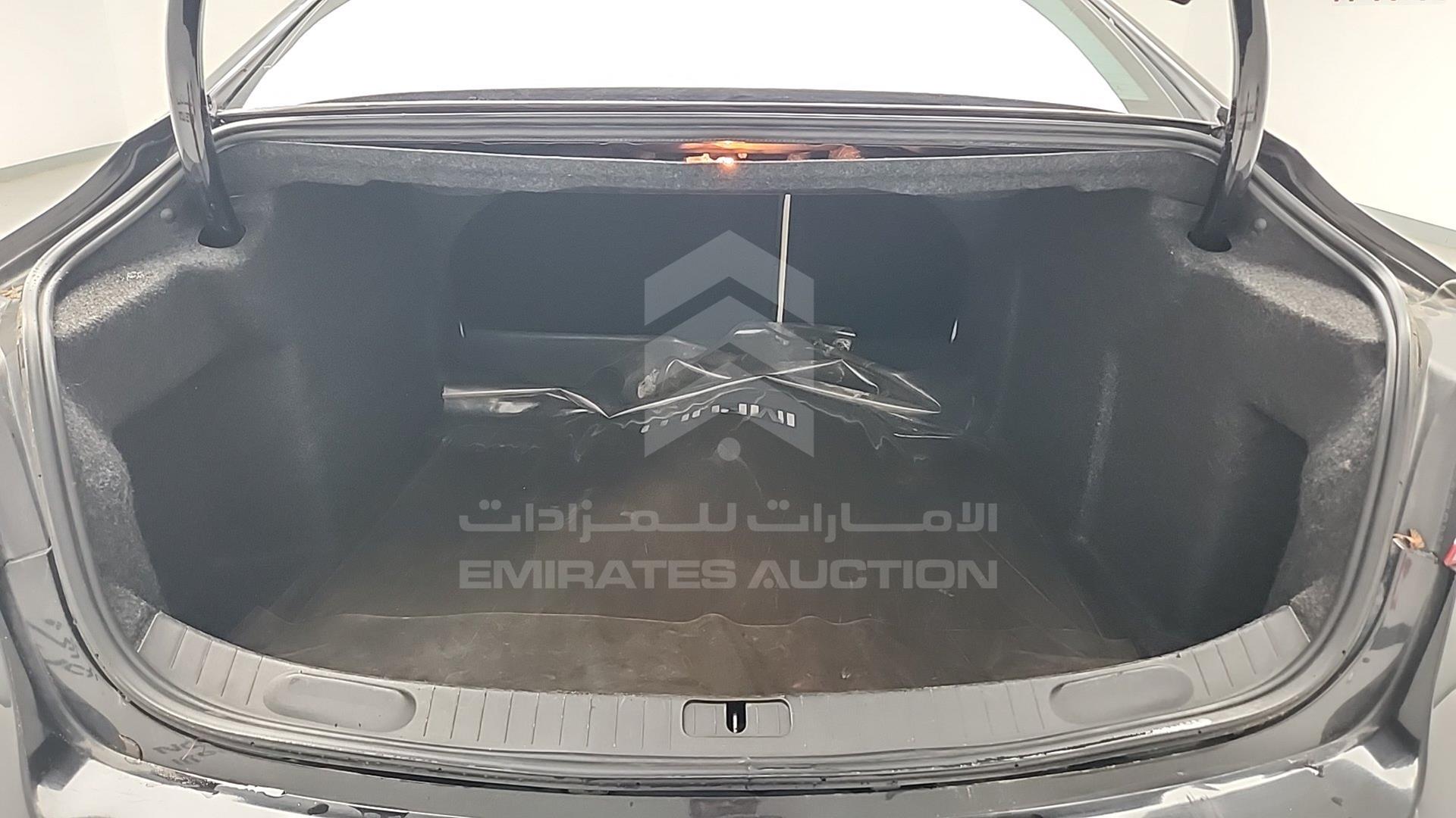 2018 CHEVROLET IMPALA VIN: 2G1135S38J9167867