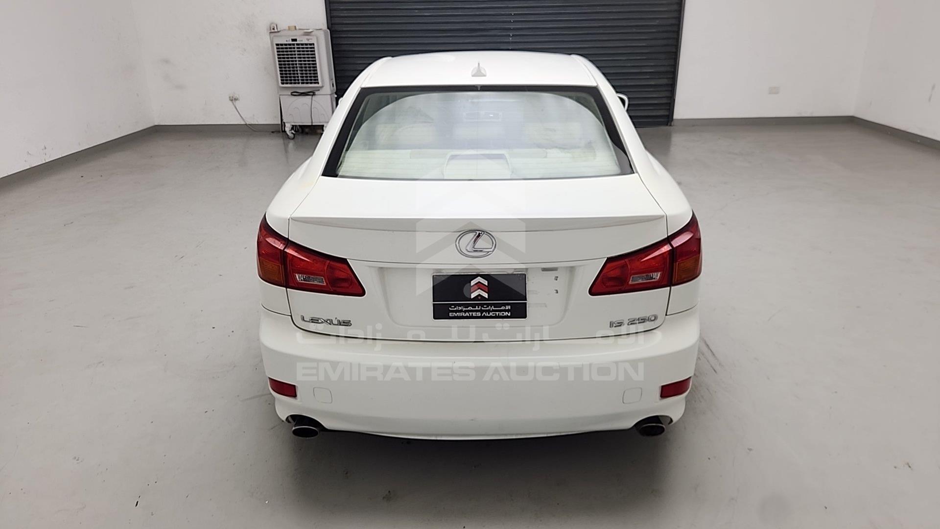 2008 LEXUS IS 250 VIN: JTHBK262385084075