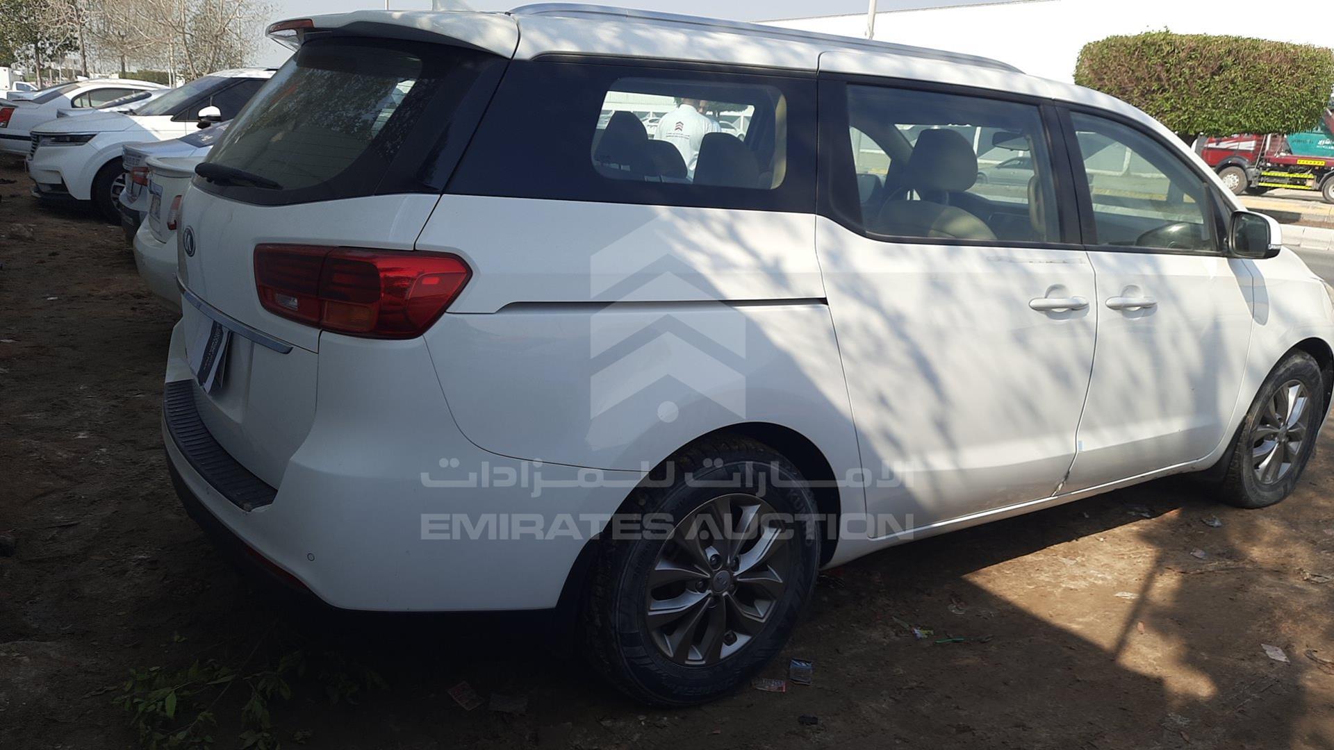 2020 KIA CARNIVAL VIN: KNAMB8126L6638052