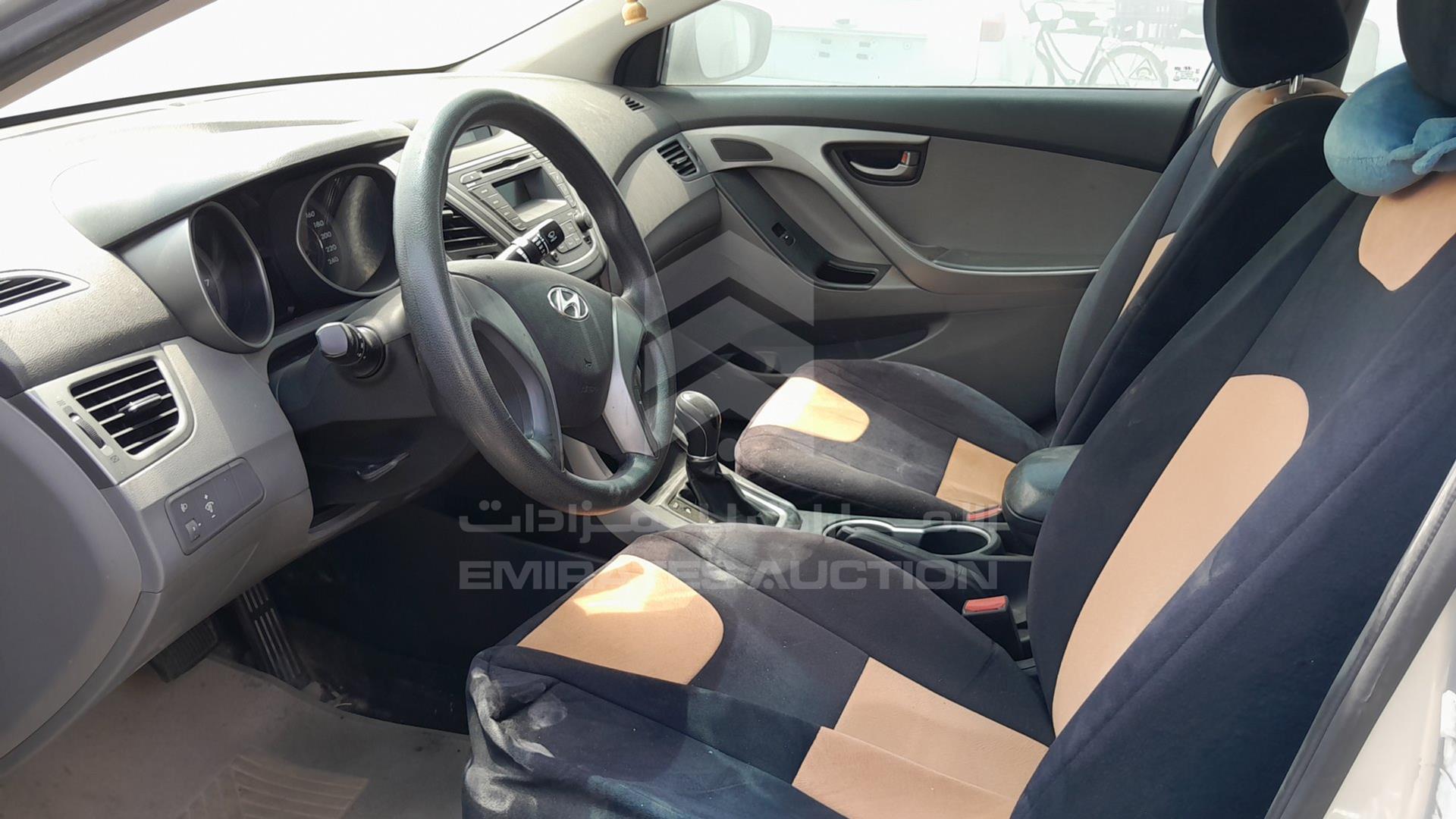 2015 HYUNDAI ELANTRA VIN: KMHDG41E5FU203526