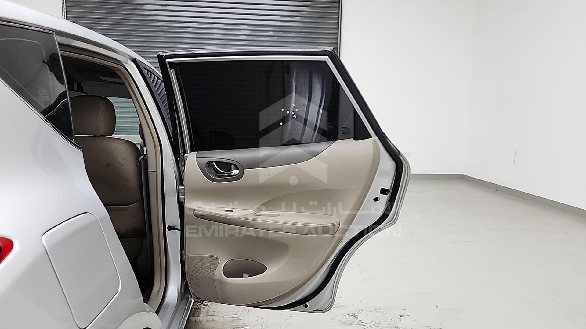 2016 NISSAN TIIDA VIN: MNTBC2C93G6010270