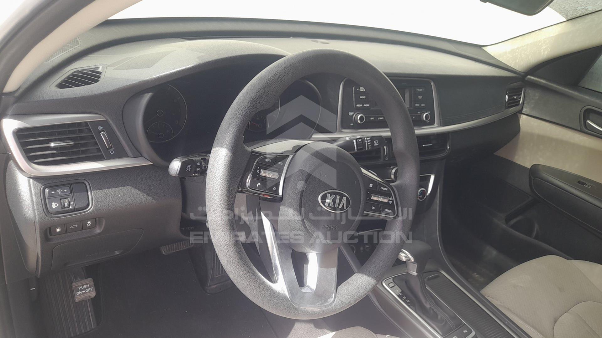 2019 KIA OPTIMA VIN: KNAGT4110K5328641
