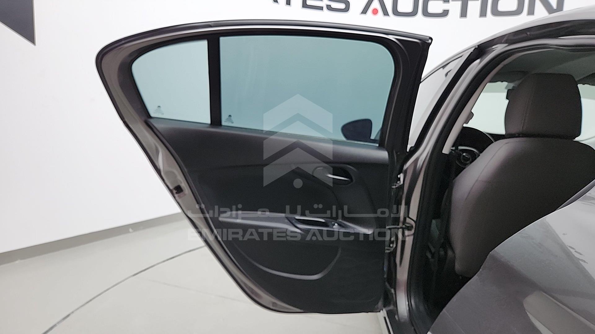 2018 DODGE NEON VIN: ZFACDAAP0J6J67208