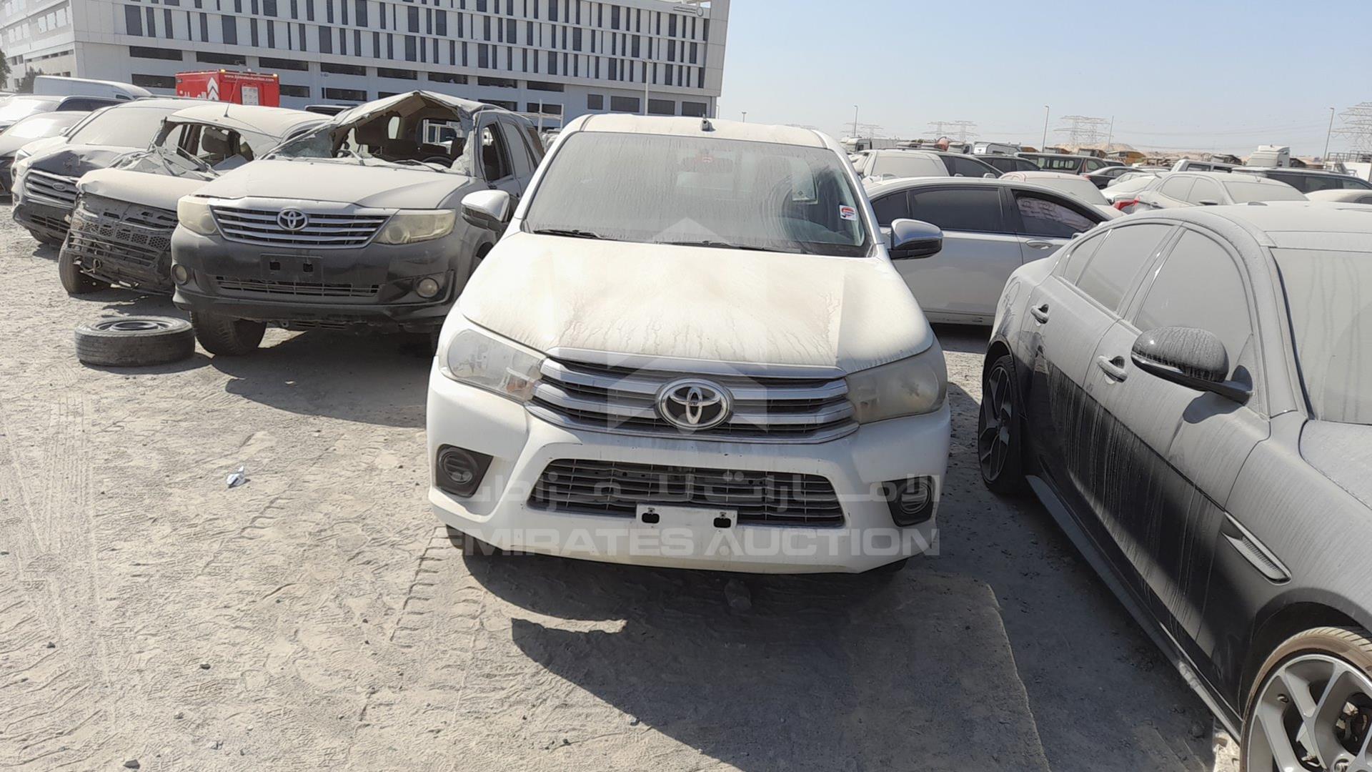 2020 TOYOTA HILUX VIN: MR0CX9CB3L3960489