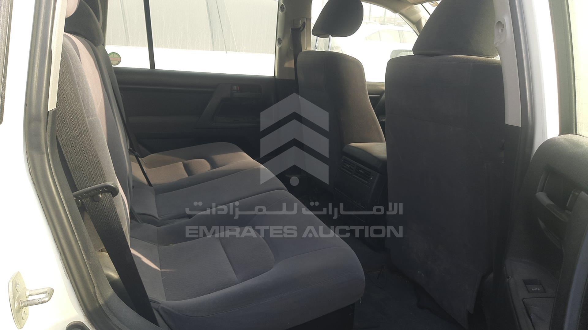 2012 TOYOTA LAND CRUISER VIN: JTMDU09J2C5055817