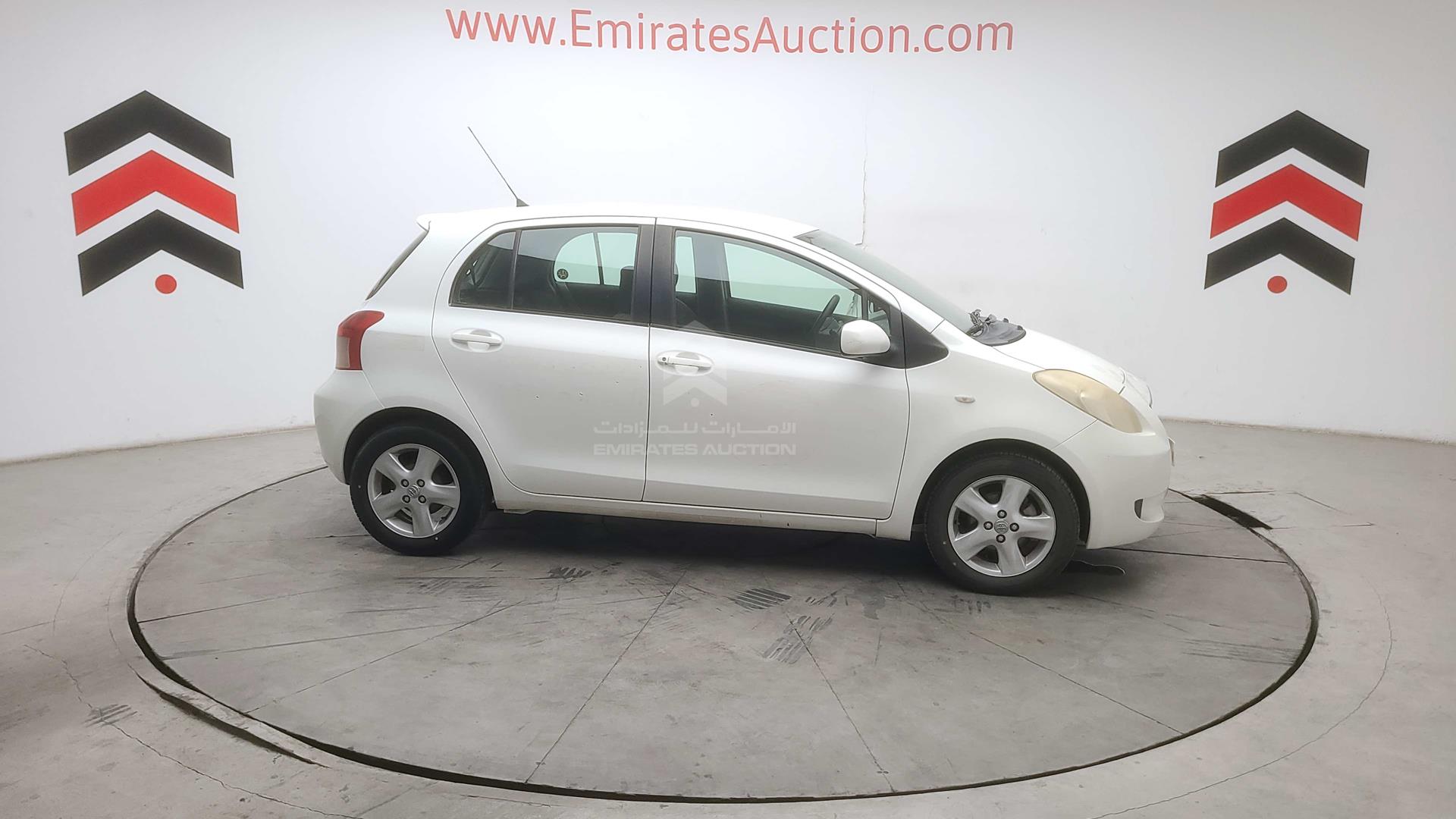 2006 TOYOTA YARIS VIN: JTDKW923765022611