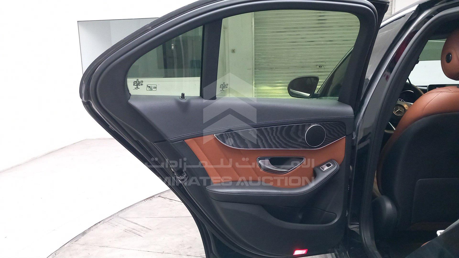 2016 MERCEDES C 200 VIN: WDDWF4CB3GR147504