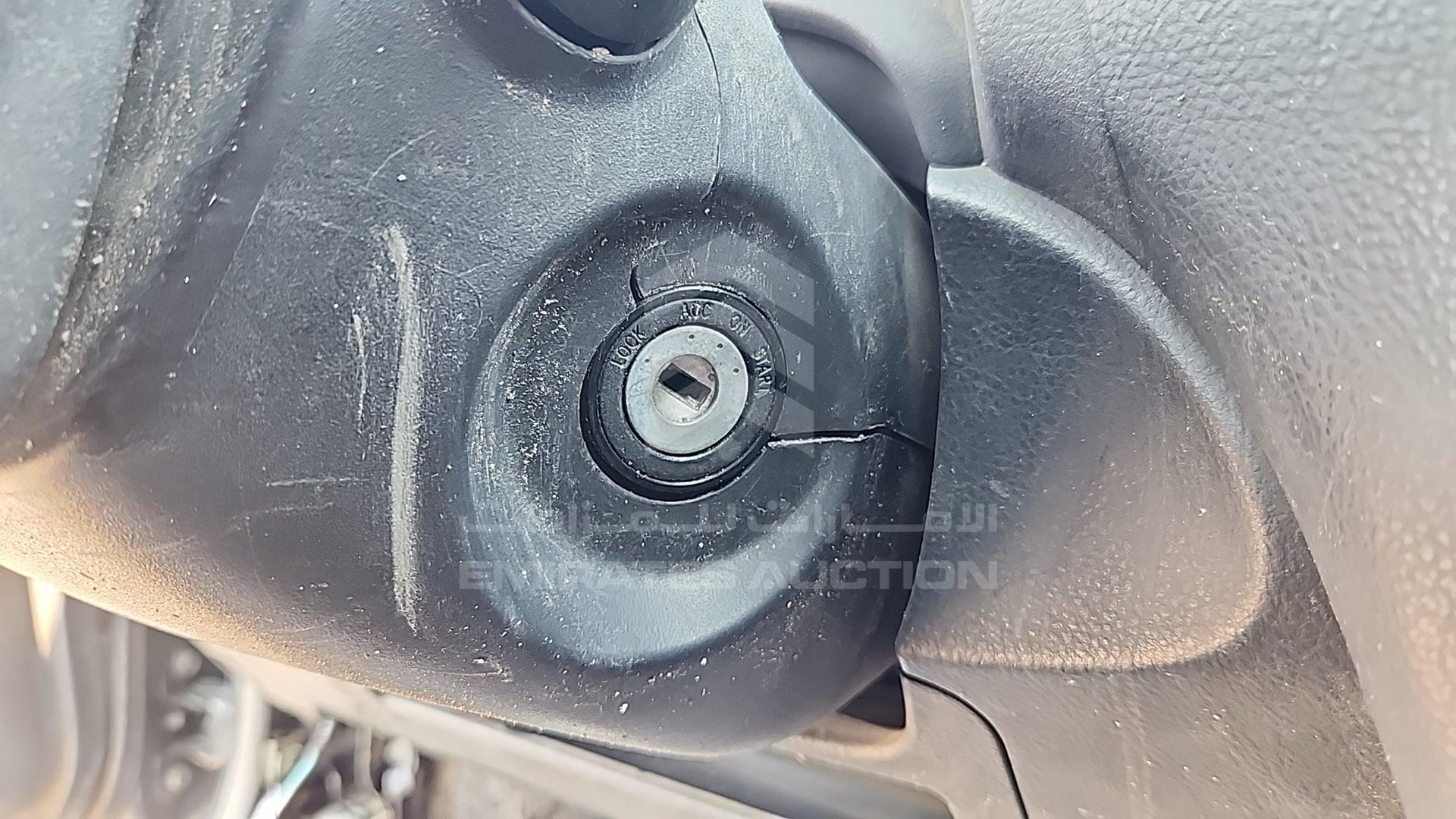2009 TOYOTA YARIS VIN: JTDBW923294031632