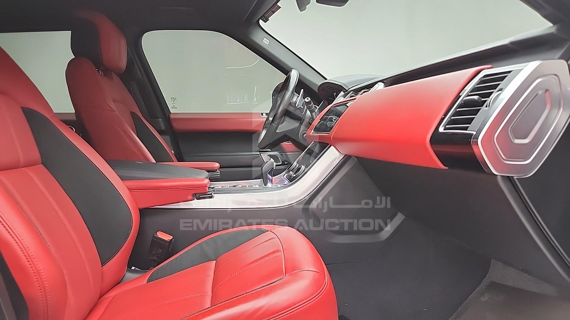 2018 RANGE ROVER SPORT VIN: SALWA2BE9JA182409