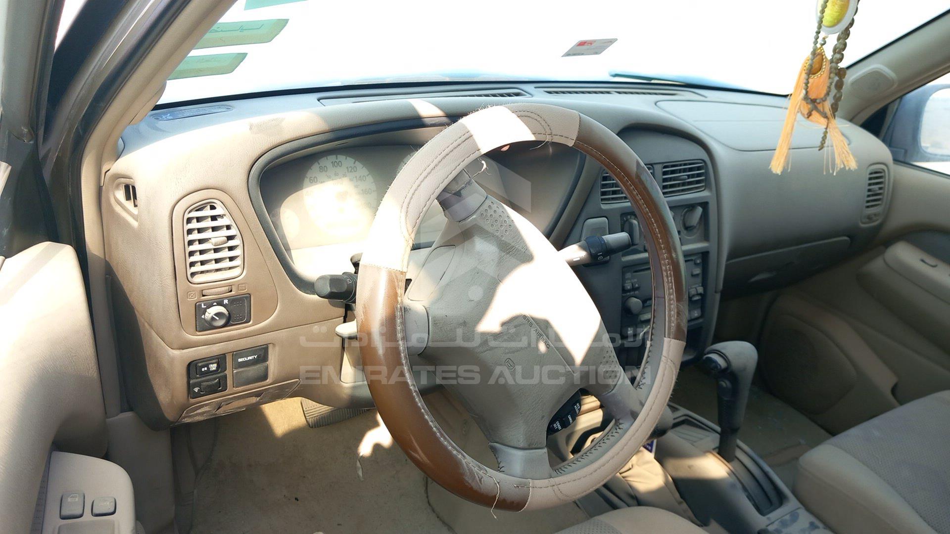 2000 NISSAN PATHFINDER VIN: JN8AR07Y3YW442550
