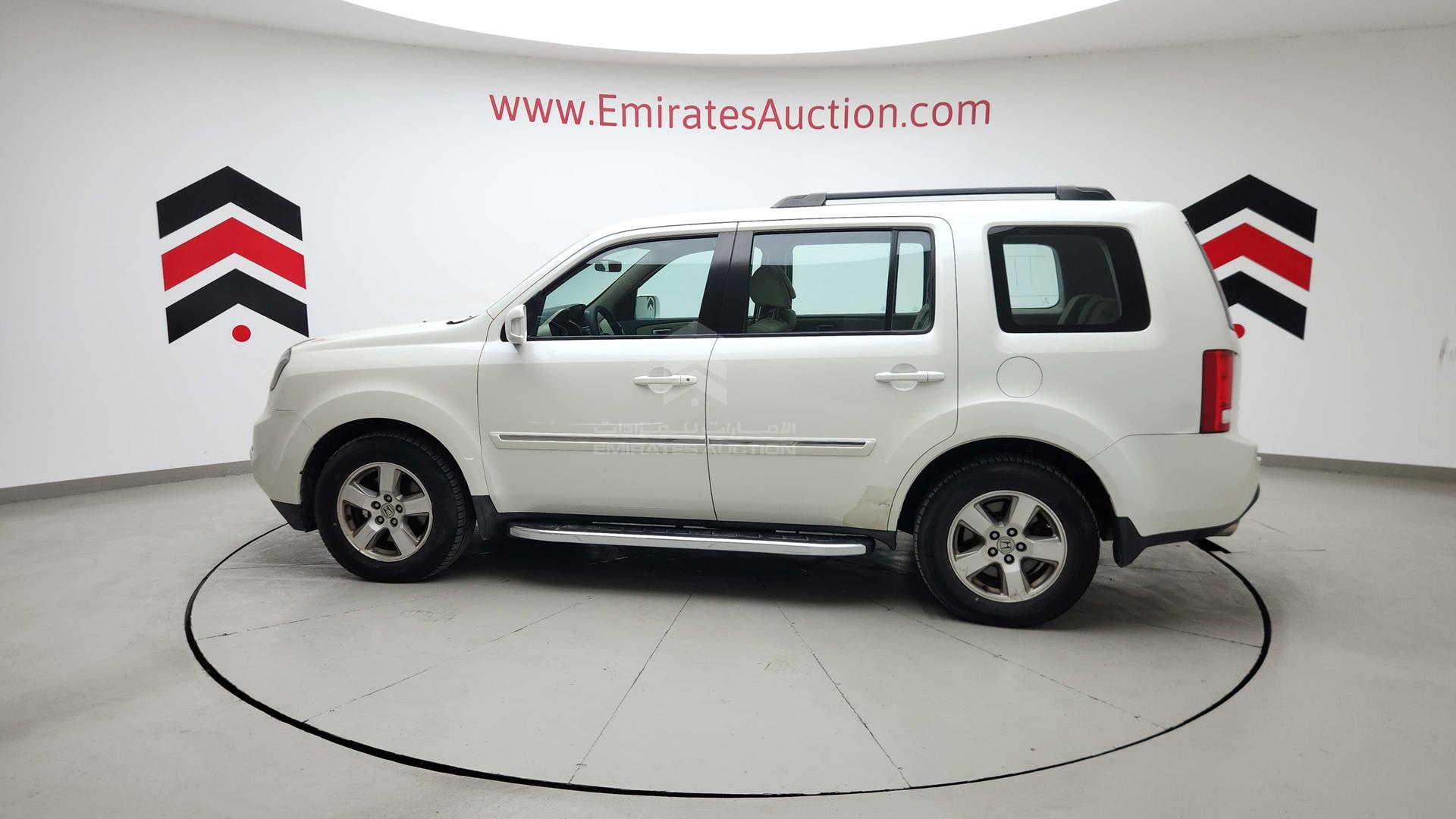 2014 HONDA PILOT VIN: 5FNYF4843EB701155