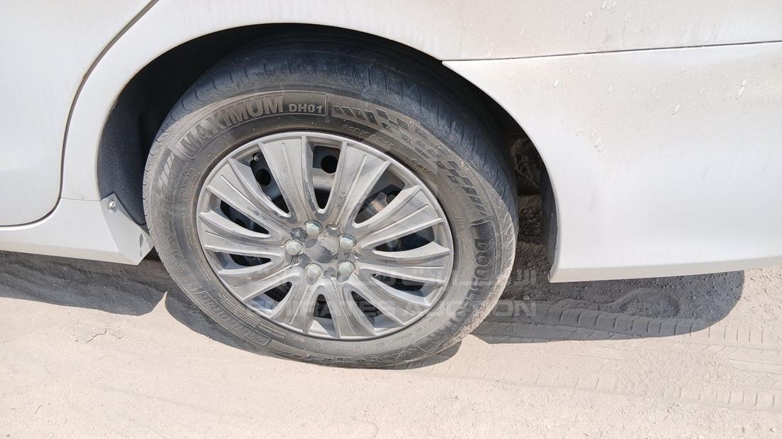 2016 Toyota Camry — Rear Left Tyre — Photo 29