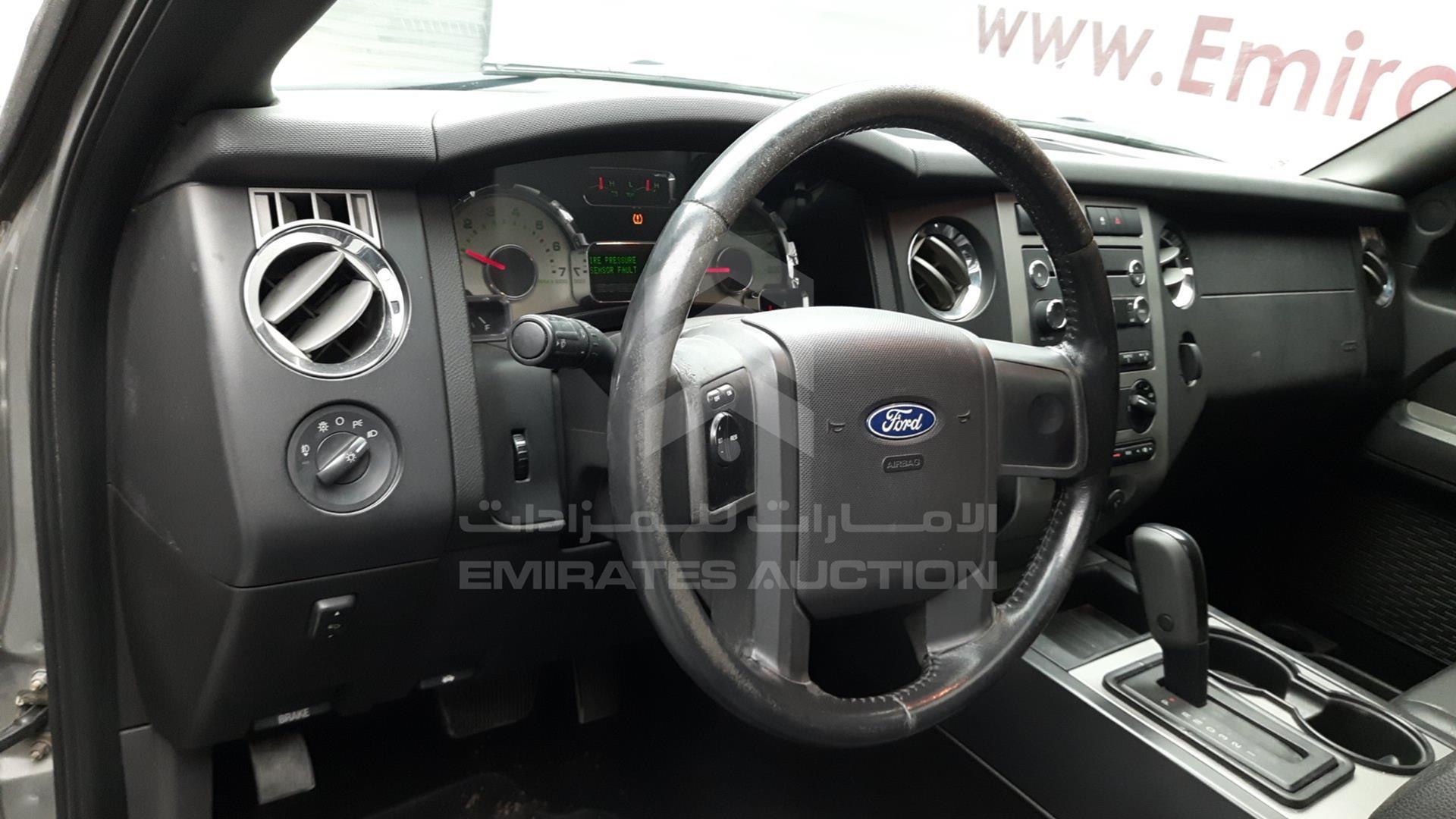 2008 FORD EXPEDITION VIN: 1FMFU16528LA64599