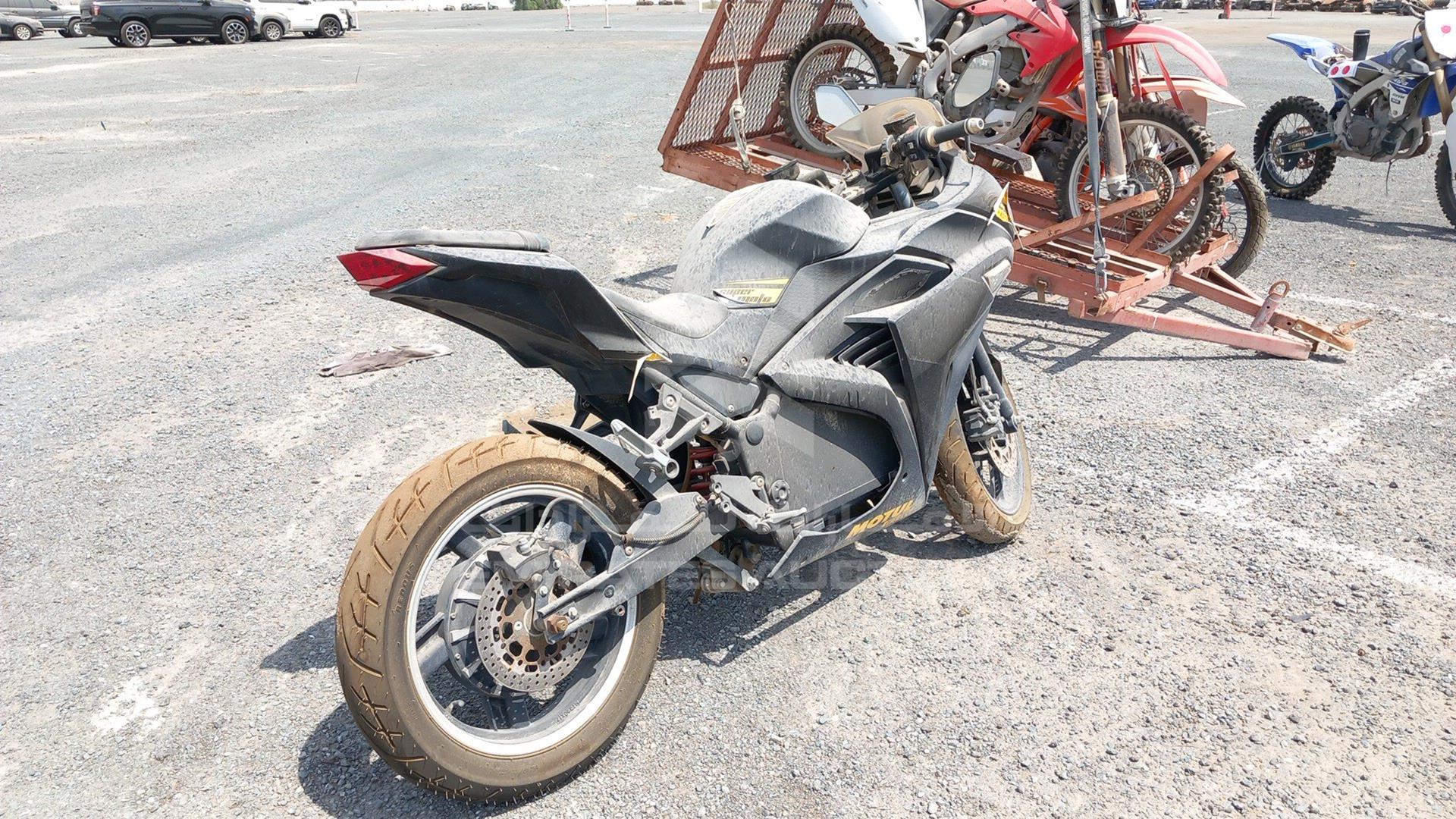 2020 UNDEFINED ELECTRIC MOTORBIKE VIN: L2B066201LM427693