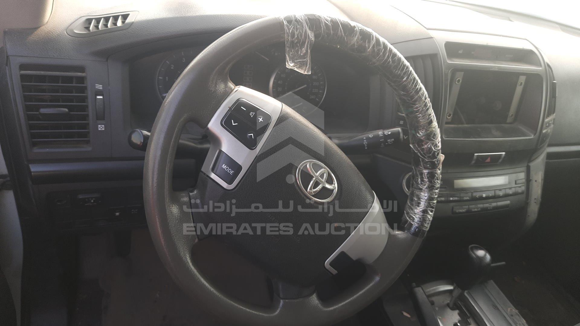 2012 TOYOTA LAND CRUISER VIN: JTMDU09JXC4053206