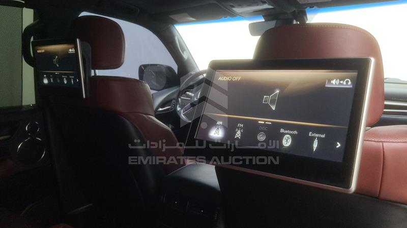 JTJHY00W1L4326058 Auction: EmiratesAuction Lot: 409451 JTJHY00W1L4326058 Lexus LX 570 2020 WHITE Photo 7