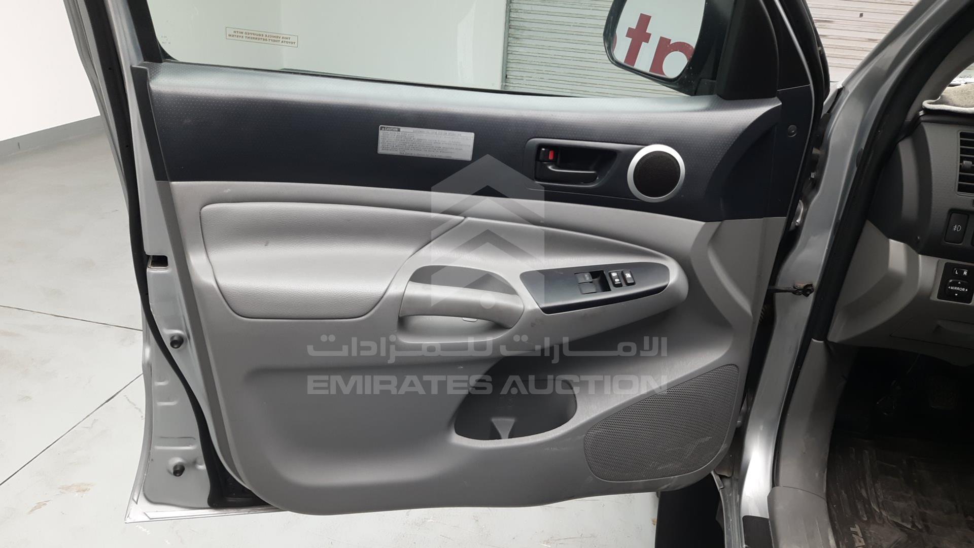 2015 TOYOTA TACOMA VIN: 5TFUU4EN3FX141842