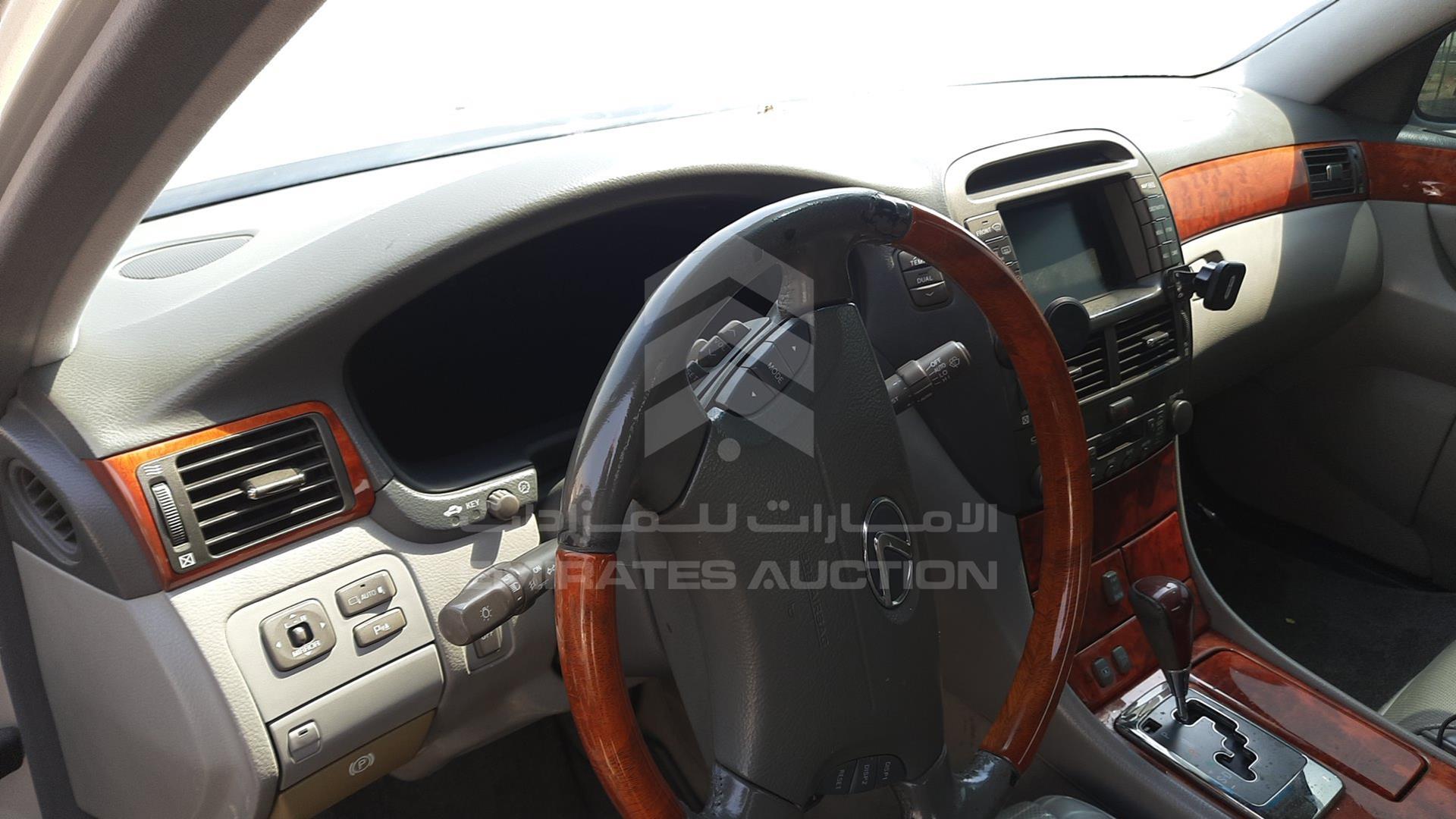 2005 LEXUS LS 430 VIN: JTHBN36F055023858