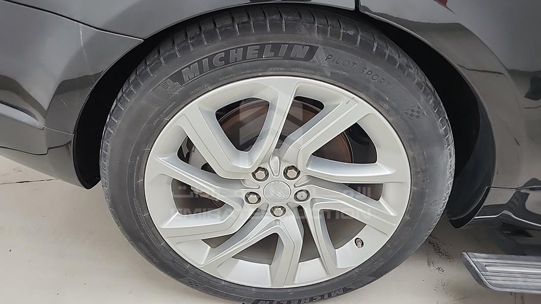 2019 Range Rover Sport — Rear Right Tyre — Photo 35