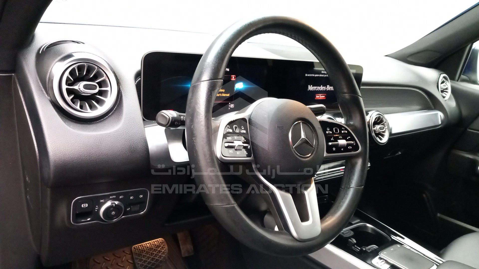 2020 MERCEDES GLB 250 VIN: W1N4M4HB5LW042371