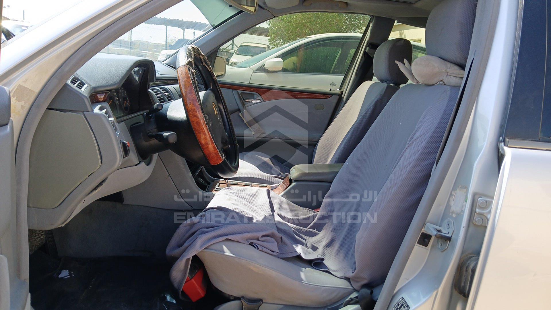 2000 MERCEDES E200 VIN: WDB2100351B033021