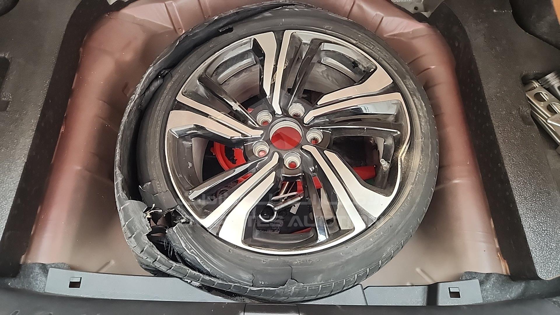 2018 HONDA CIVIC VIN: NLAFC5678JW004417