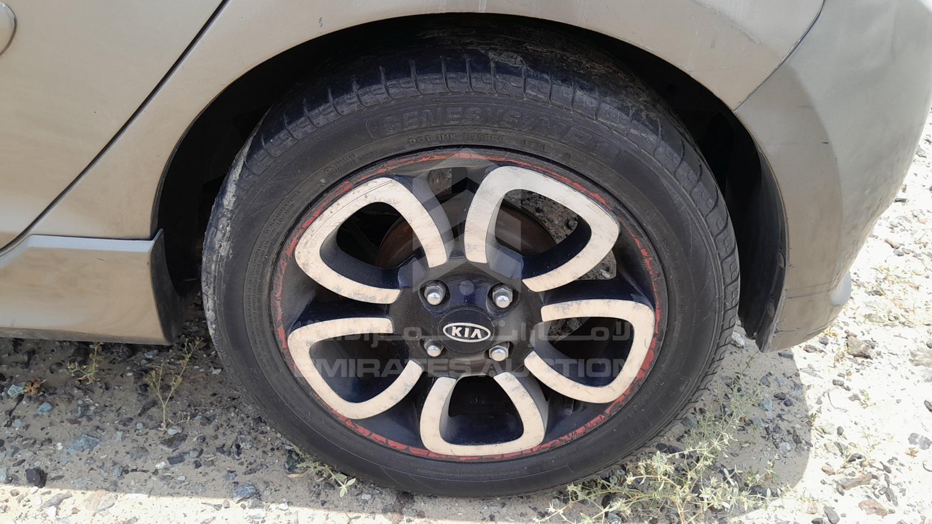 2011 KIA PICANTO VIN: KNABK5134BT132332