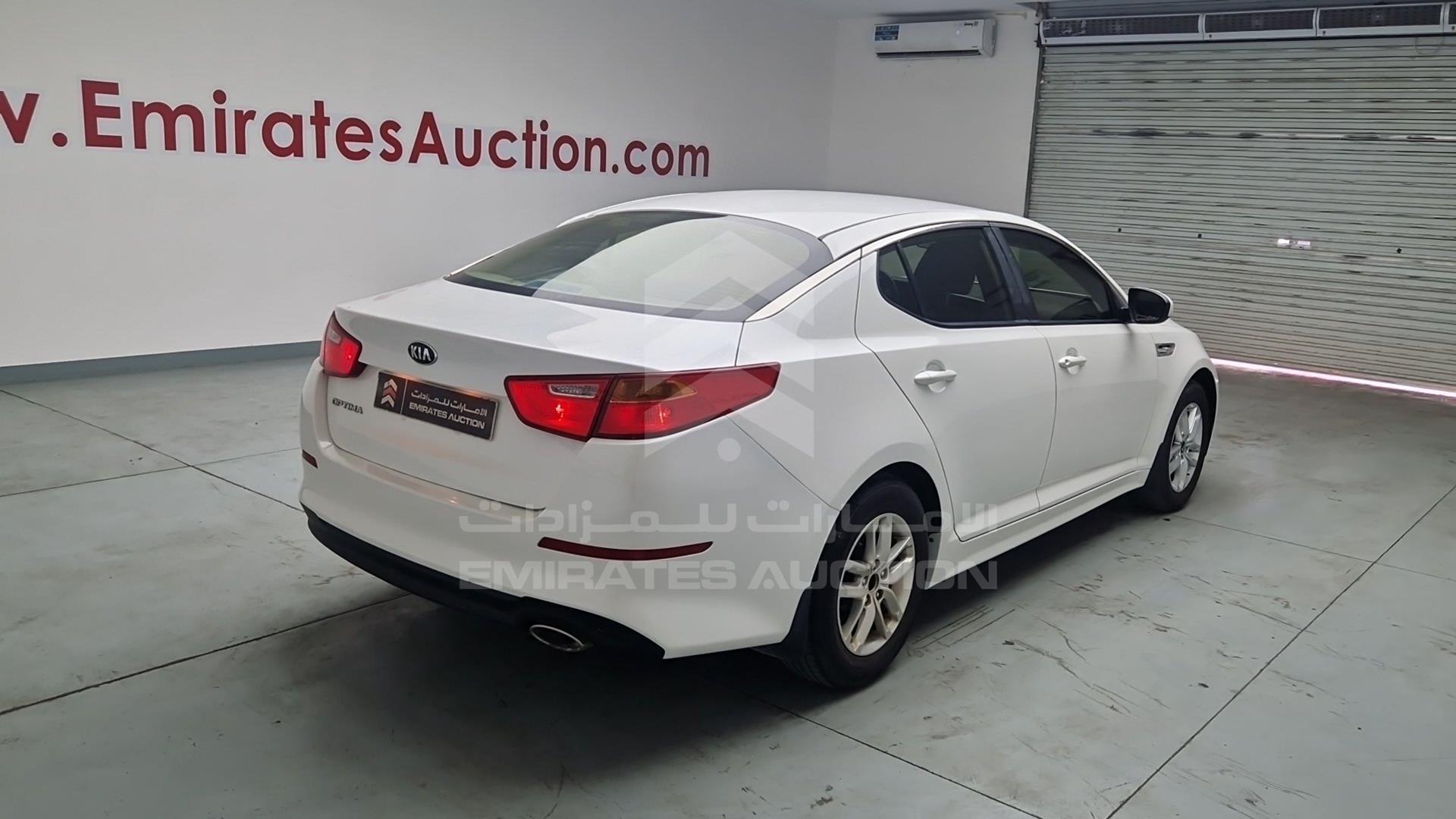 2015 KIA OPTIMA VIN: KNAGM4197F5554667