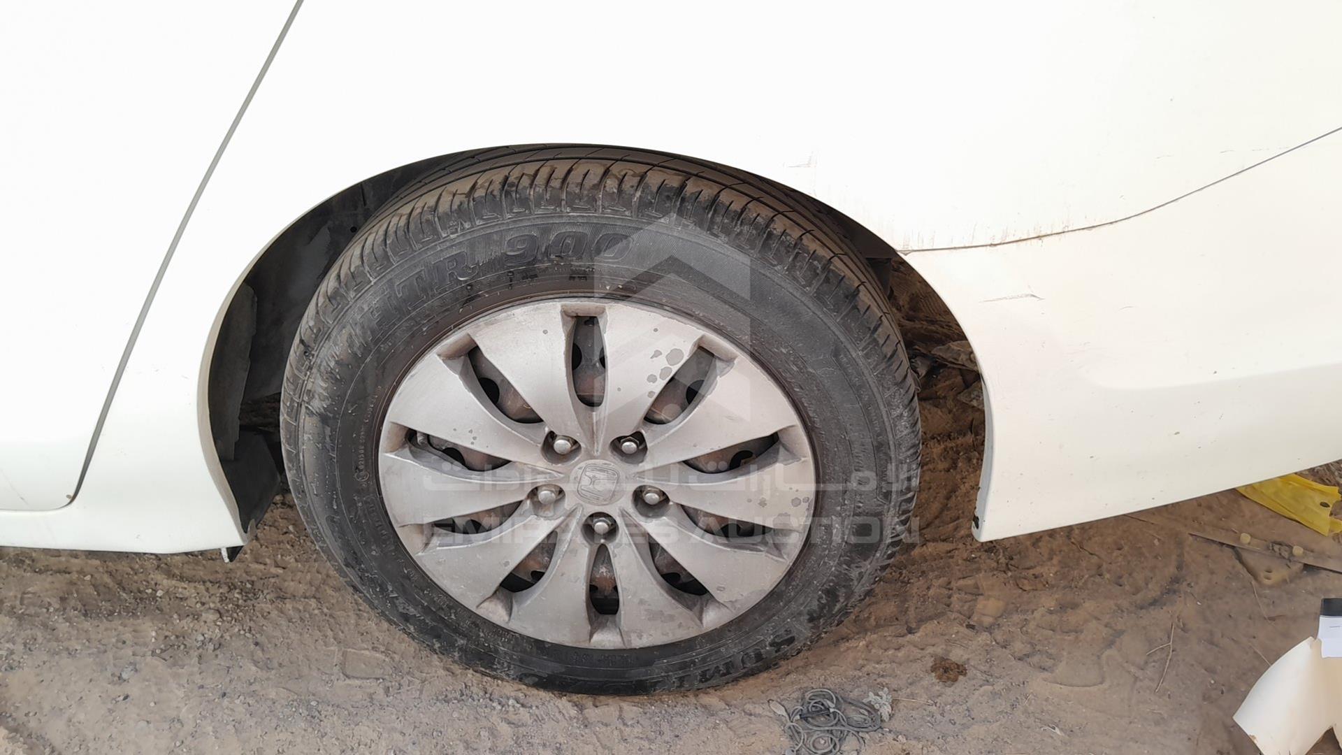 2009 HONDA ACCORD VIN: JHMCP26349C405343