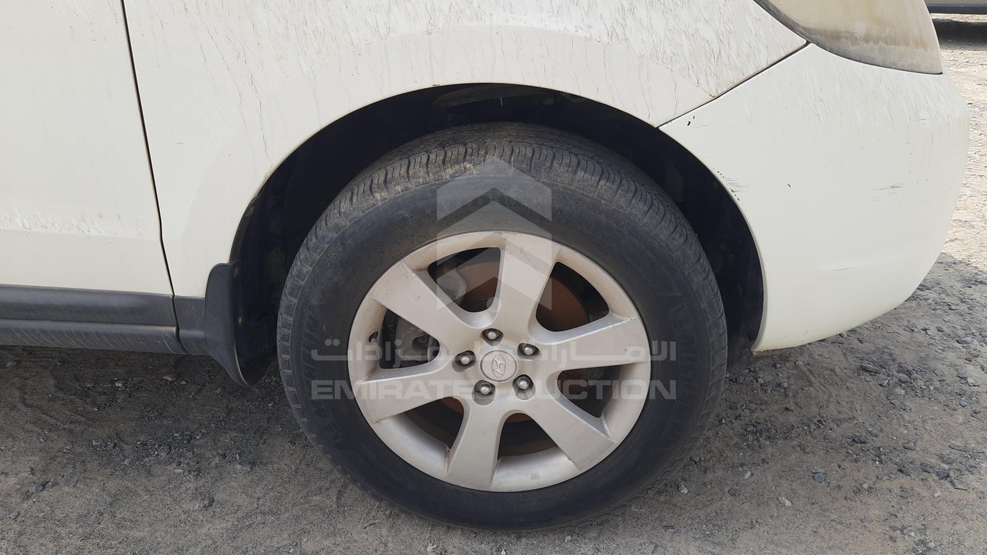 2009 HYUNDAI SANTA FE VIN: KMHSG81D39U462011
