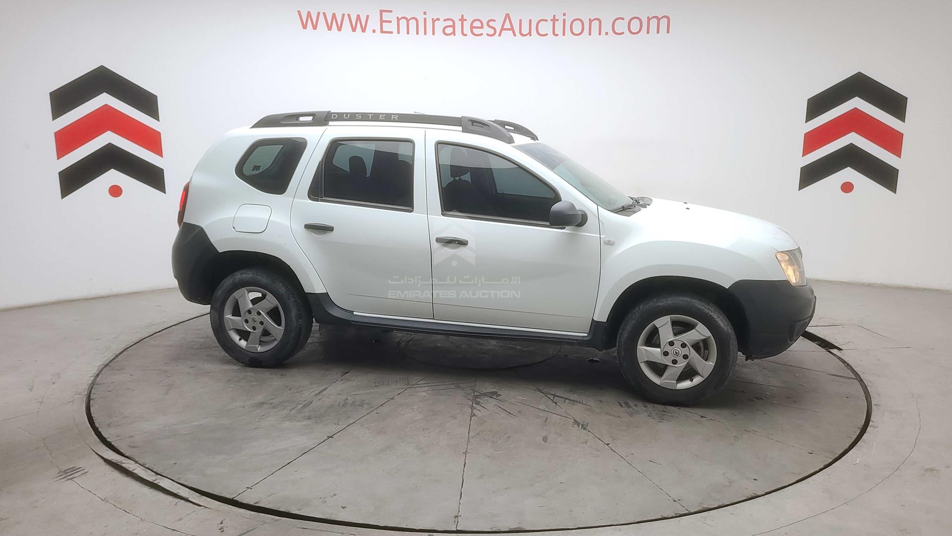 2018 RENAULT DUSTER VIN: VF1HSRGJ6JH560123