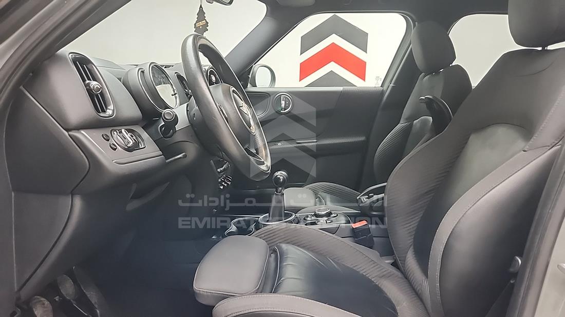 ميني كوبر كونتريمان 2017 — زاوية السائق الأمامية اليسرى — صورة 14