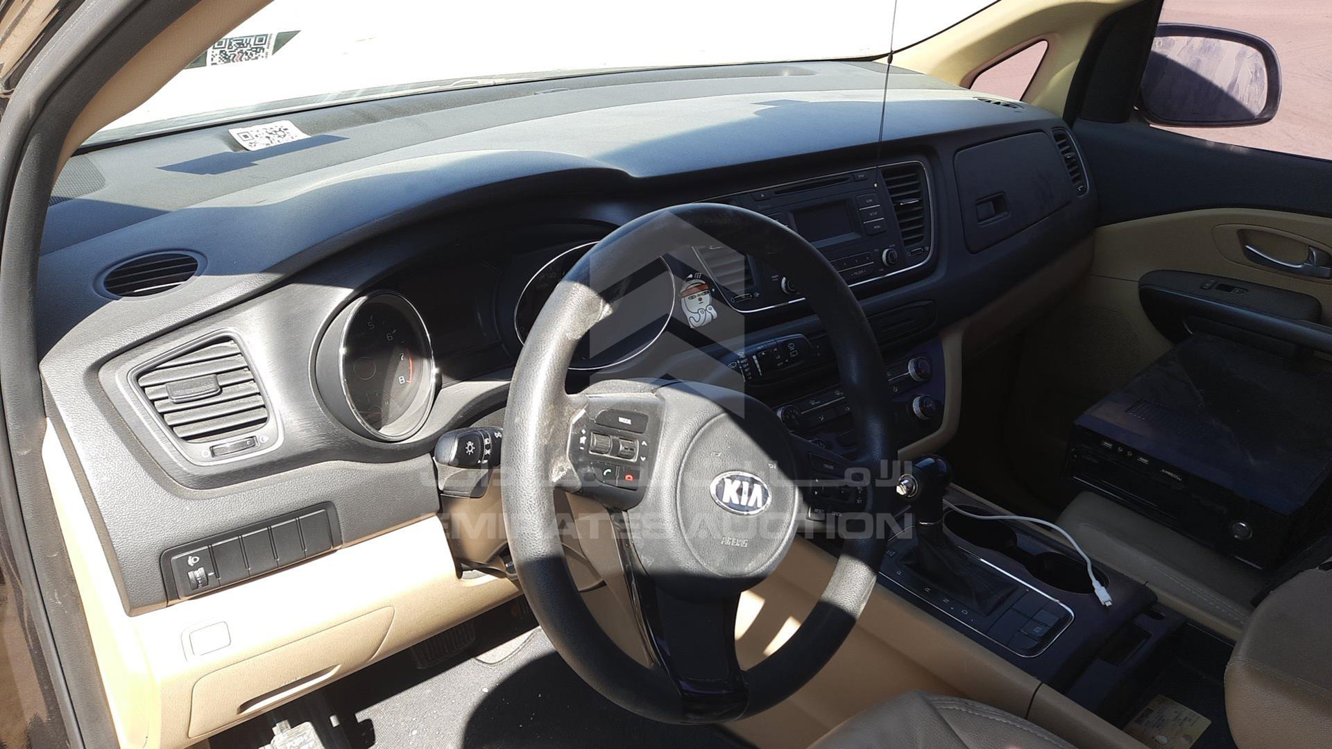 2016 KIA CARNIVAL VIN: KNAMB8127G6168278