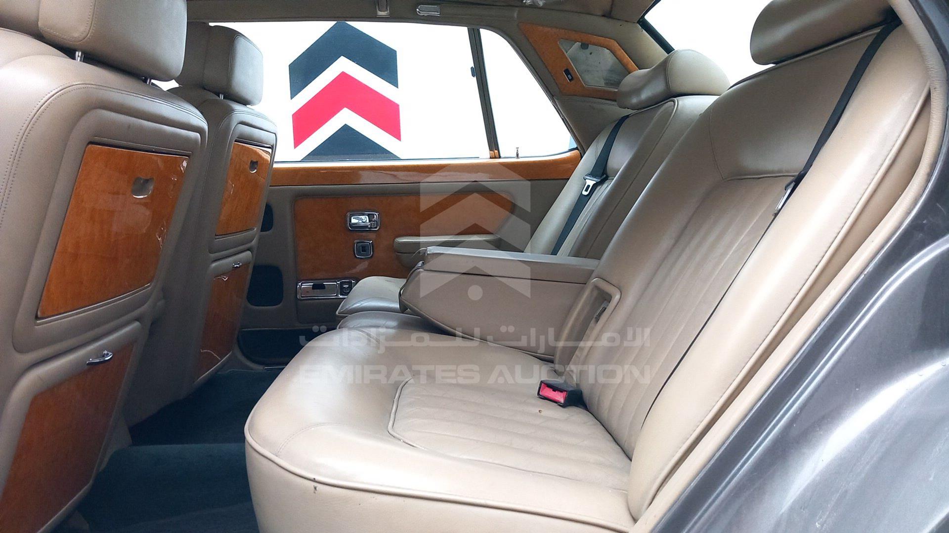 1990 ROLLS-ROYCE SILVER SPUR VIN: SCAZN02A2LCX32977