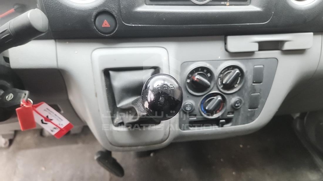 2020 Nissan Urvan — Gear View — Photo 12