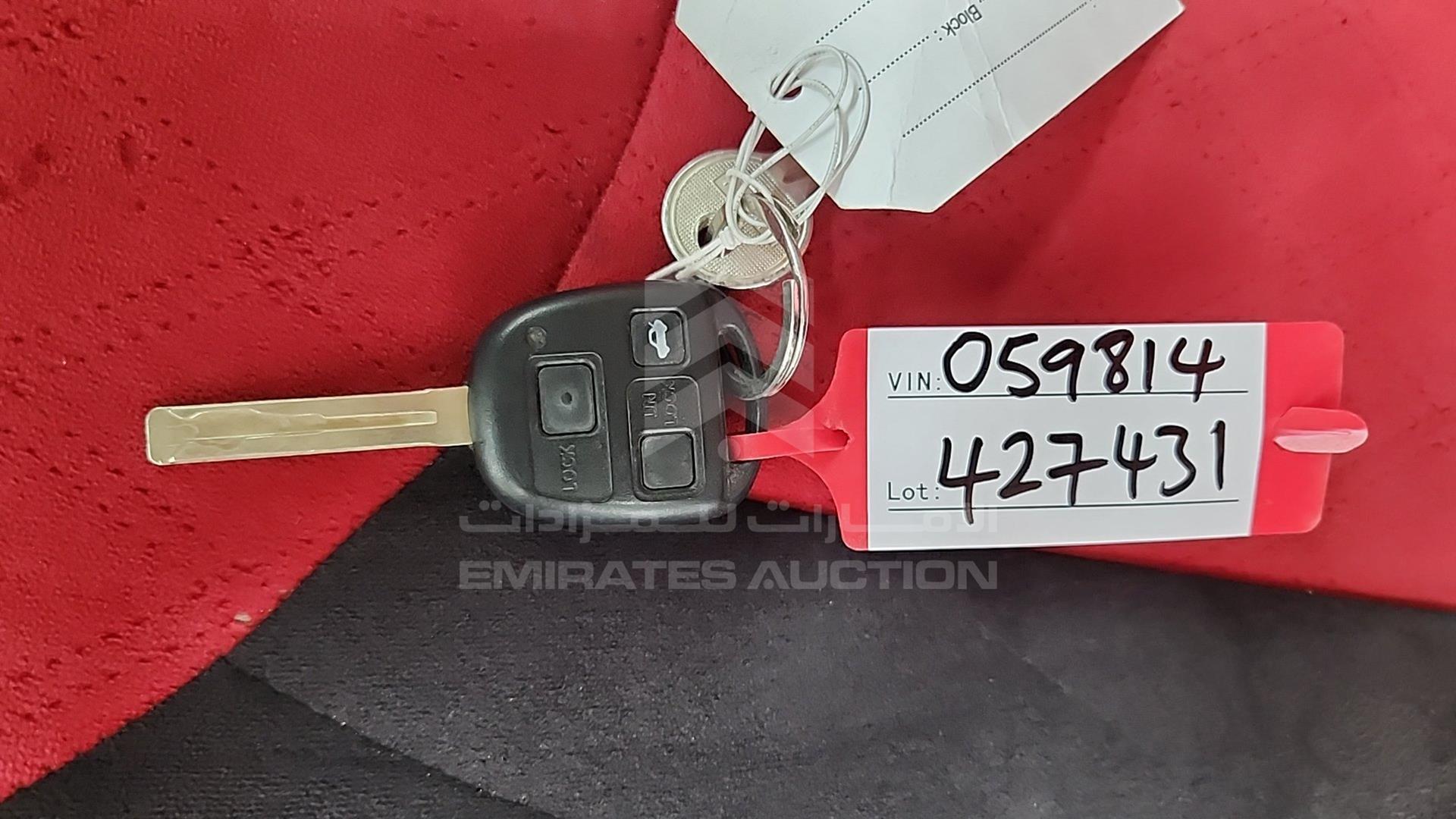 2002 LEXUS LS 430 VIN: JTHBN30F420059814