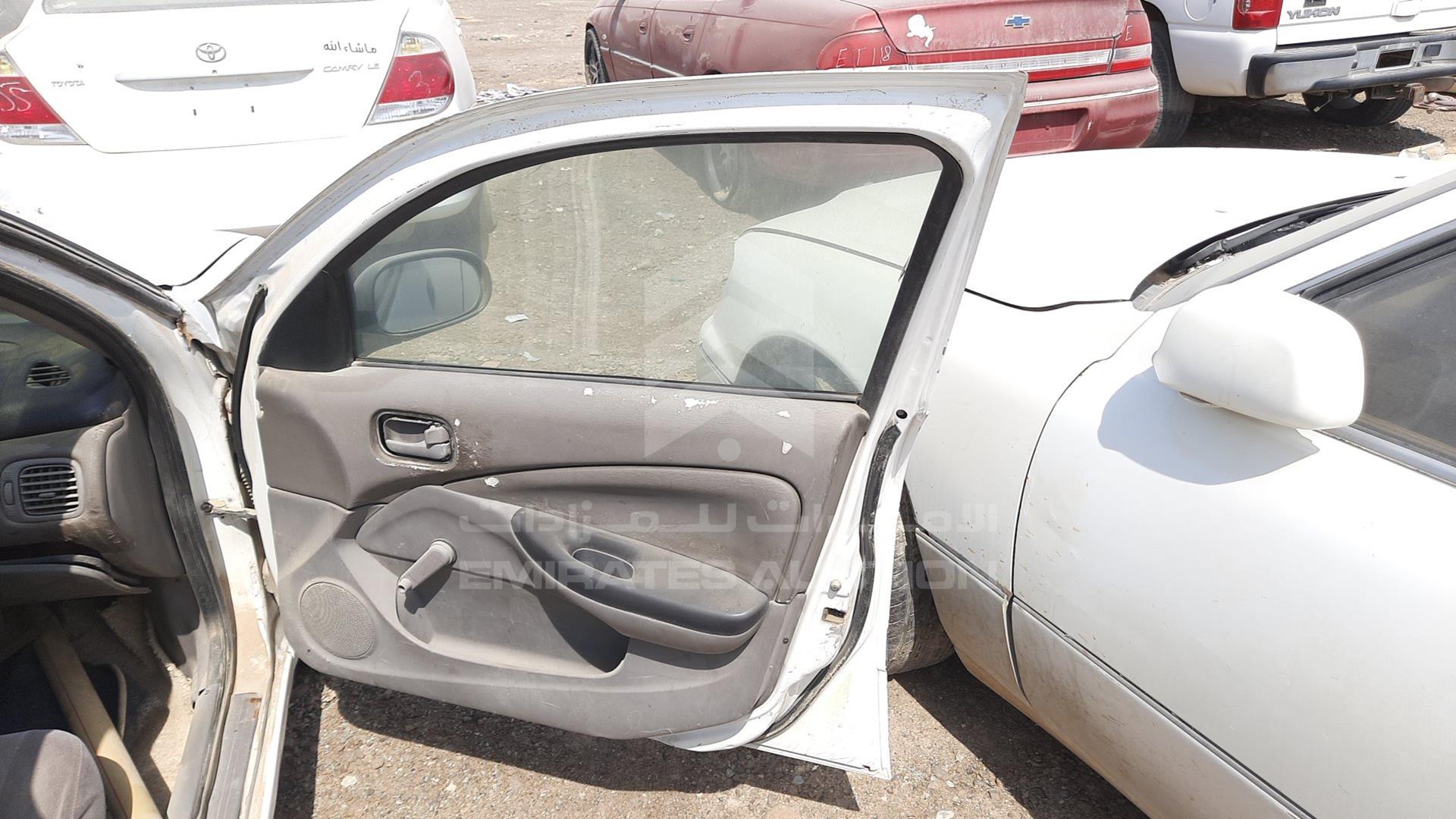 2001 NISSAN SUNNY VIN: JN1EN61S51W006064