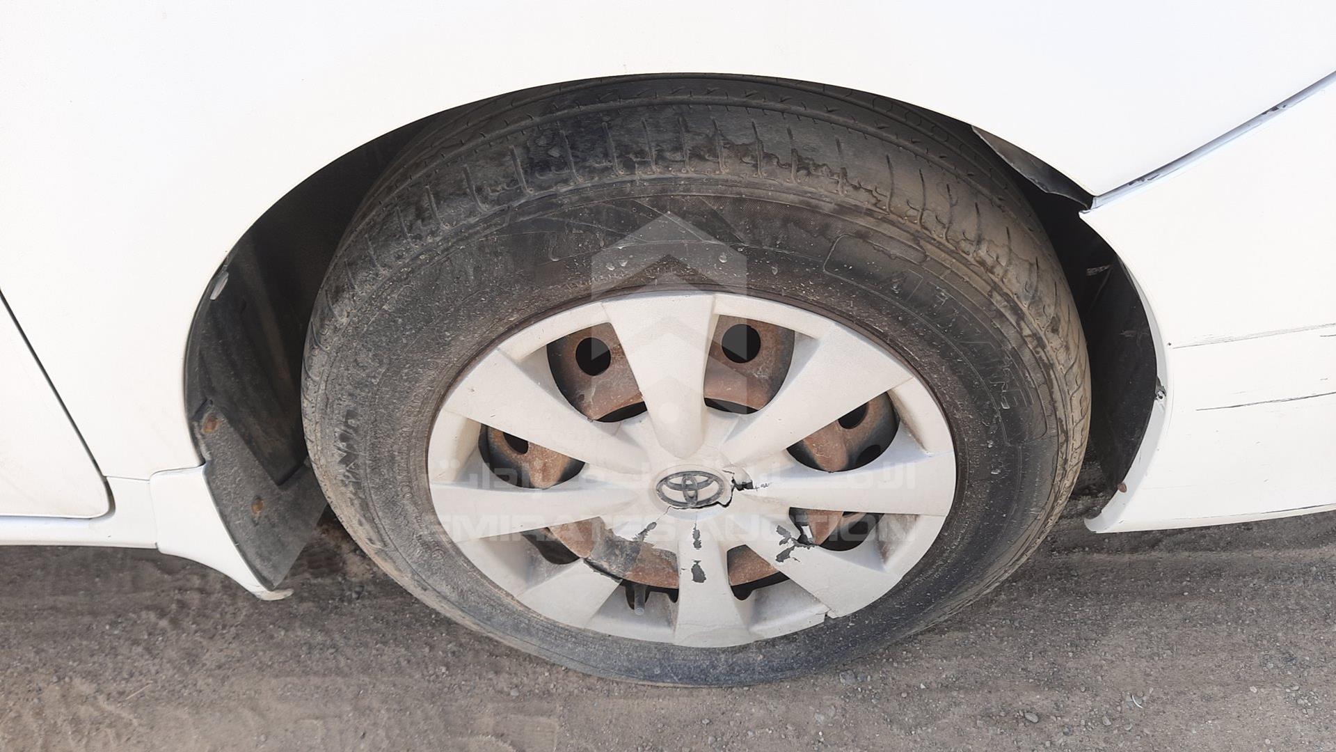 2011 TOYOTA COROLLA VIN: RKLBC42E4B4580030