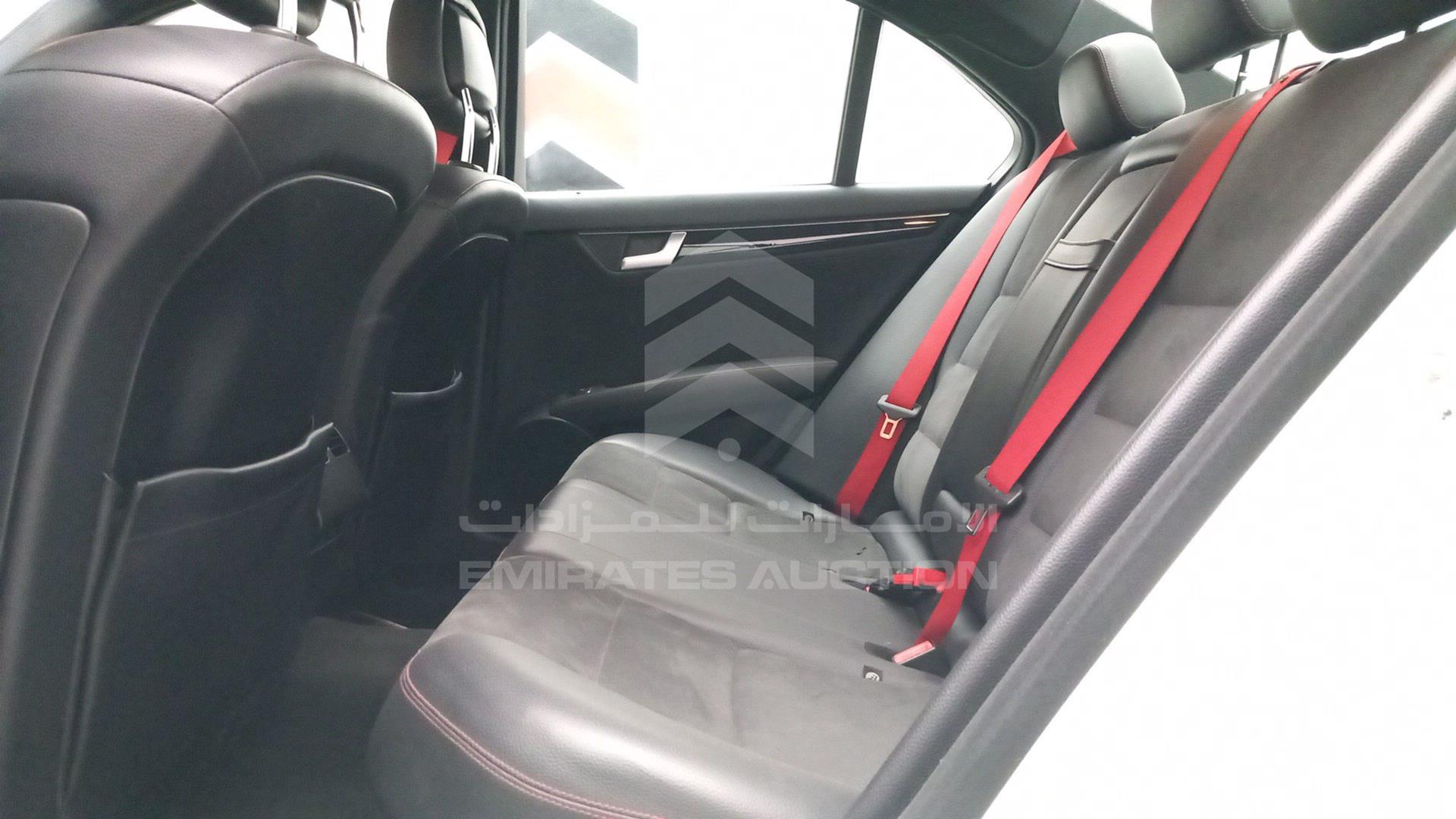 2014 MERCEDES C200 VIN: WDDGF4JB1EA902927