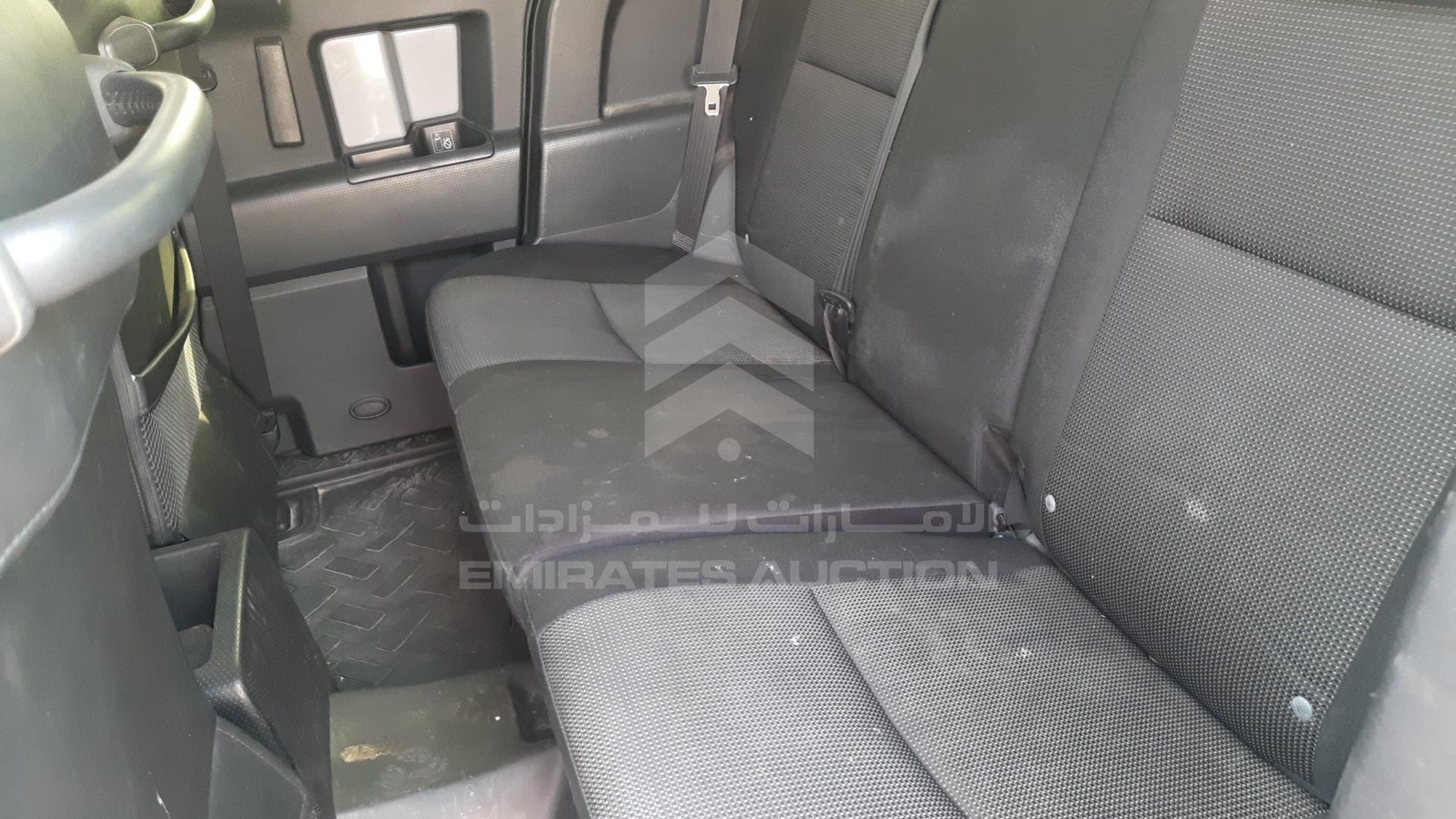 2014 TOYOTA FJ CRUISER VIN: JTEBU11F1EK198021