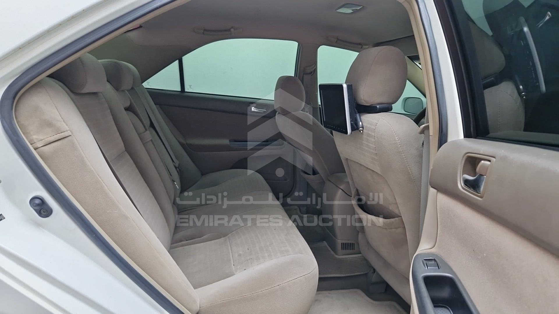 2005 TOYOTA CAMRY VIN: 4T1BF32K95U604603