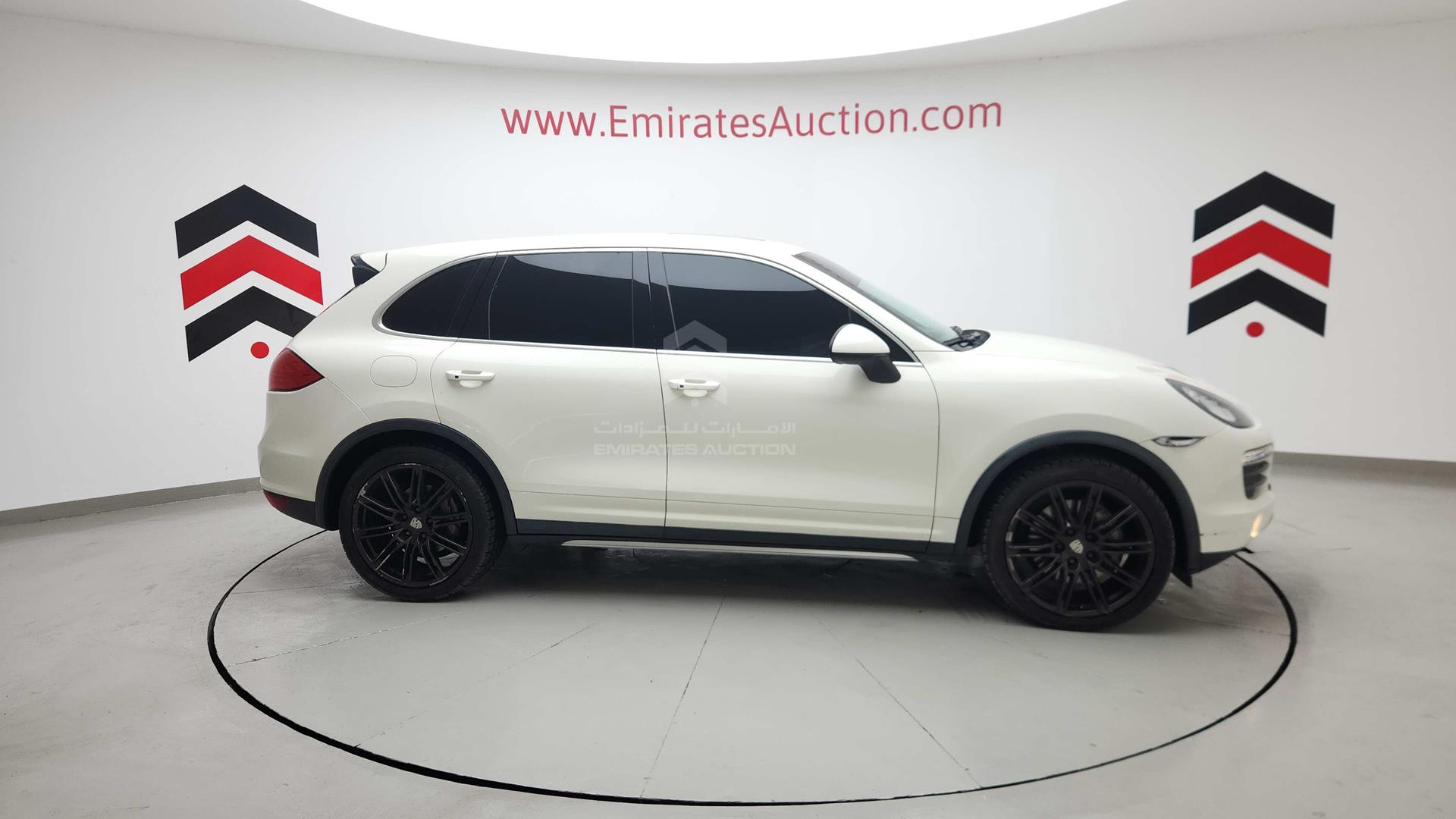 2011 PORSCHE CAYENNE VIN: WP1ZZZ92ZBLA41361