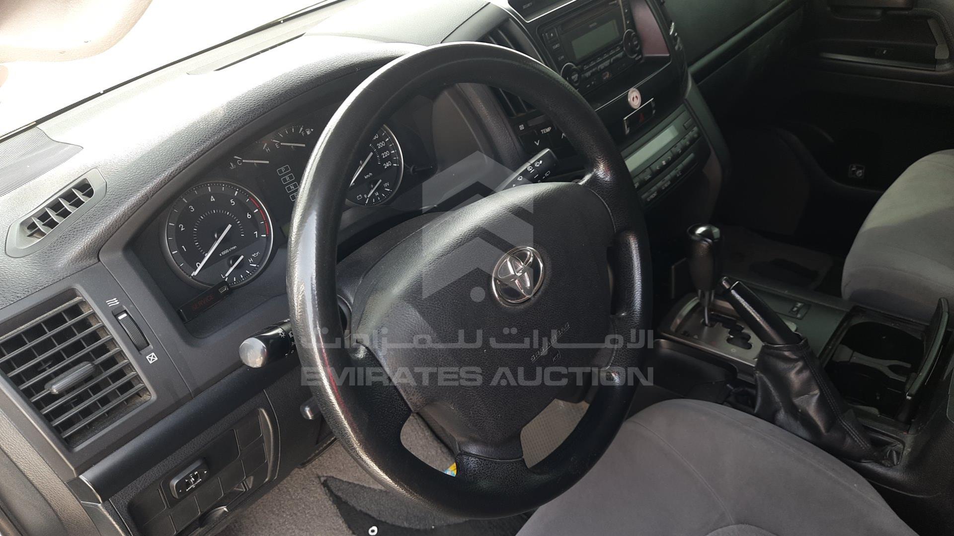 2010 TOYOTA LAND CRUISER VIN: JTMDU09J9A4028309