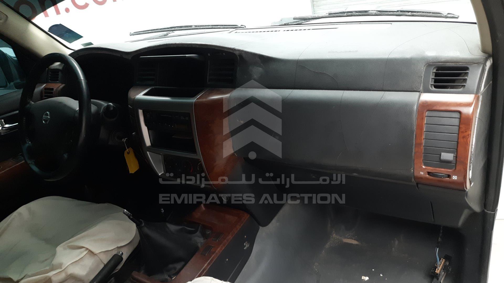 2010 NISSAN PATROL VIN: JN8FY15Y8AX581140