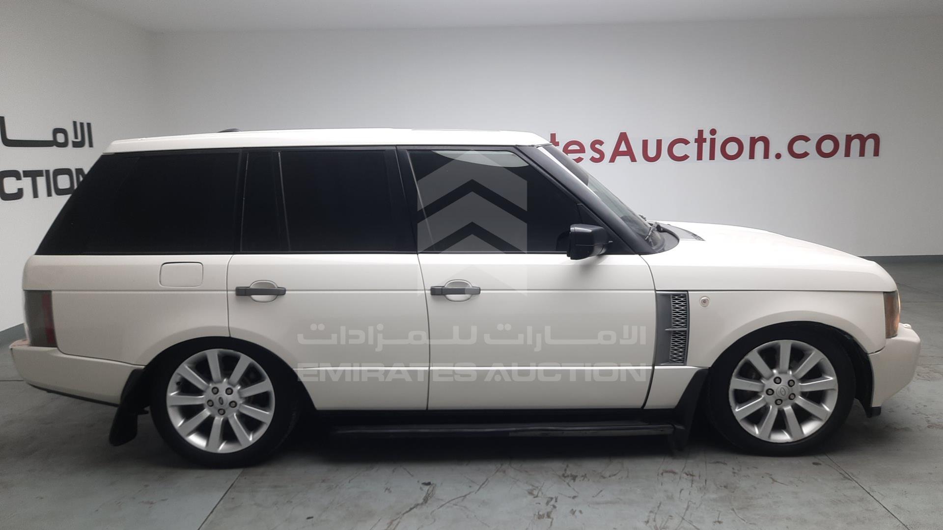 2009 RANGE ROVER VOGUE VIN: SALLMAM349A299182