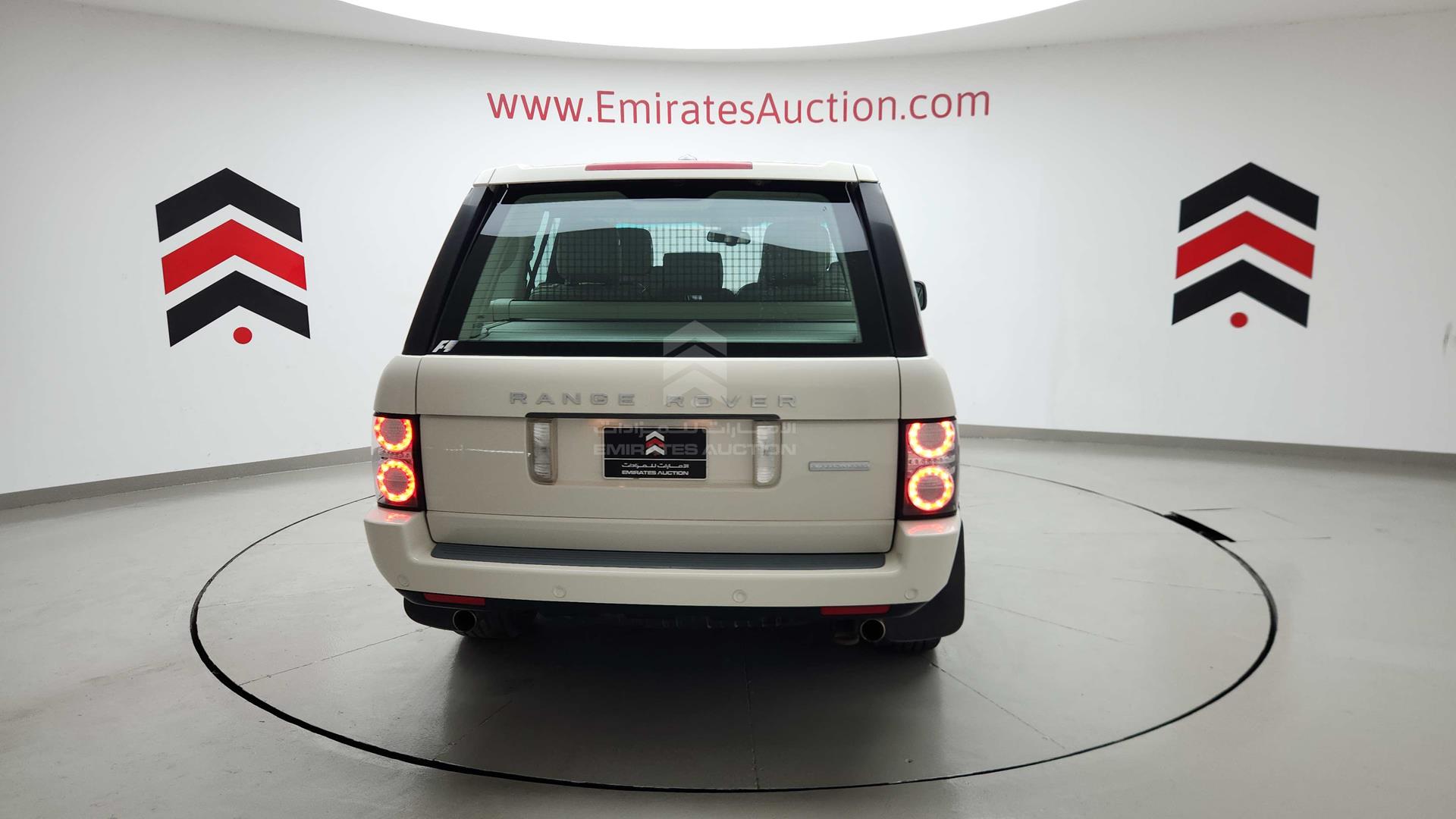 2010 RANGE ROVER VOGUE VIN: SALLMAME4AA317299
