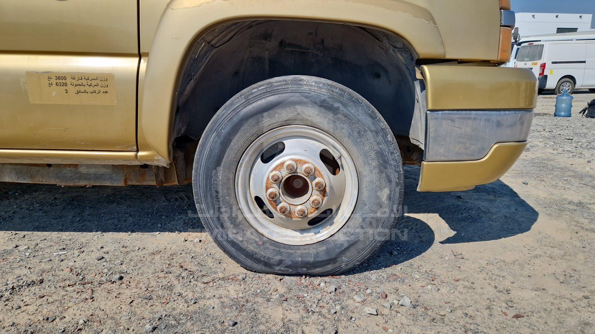2004 CHEVROLET SILVERADO VIN: 1GBJC34234E260883