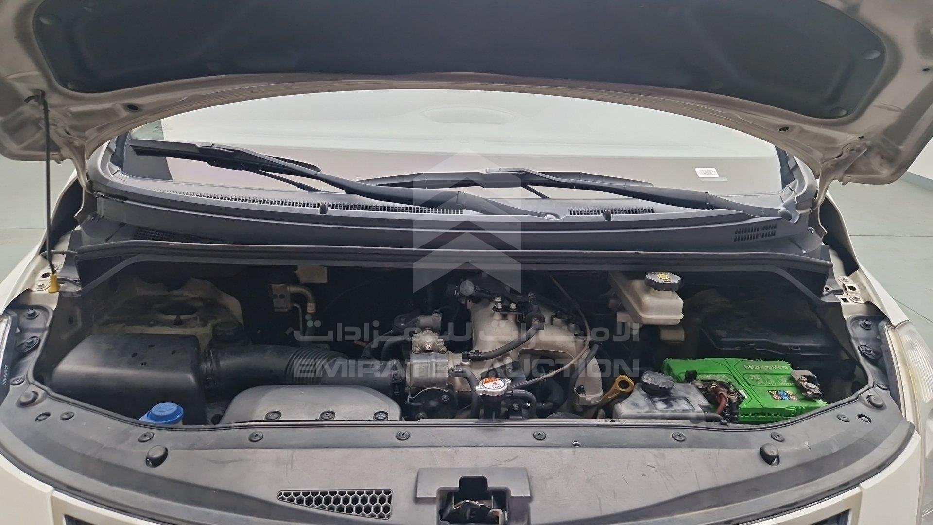 KMHWH81R6CU371221 - 2012 Hyundai H1 - #506067