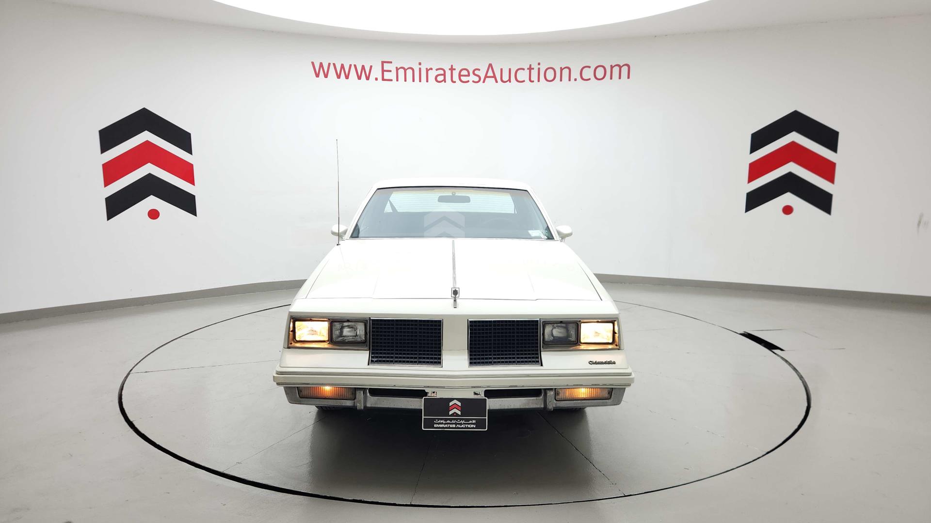 1985 OLDSMOBILE CUTLASS VIN: 2G3GM47Y2F2322720